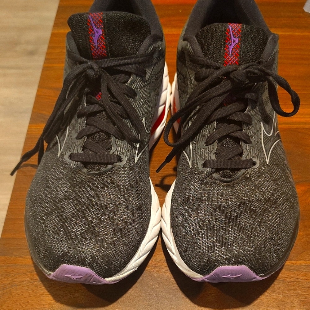 Mizuno Running Shoes
